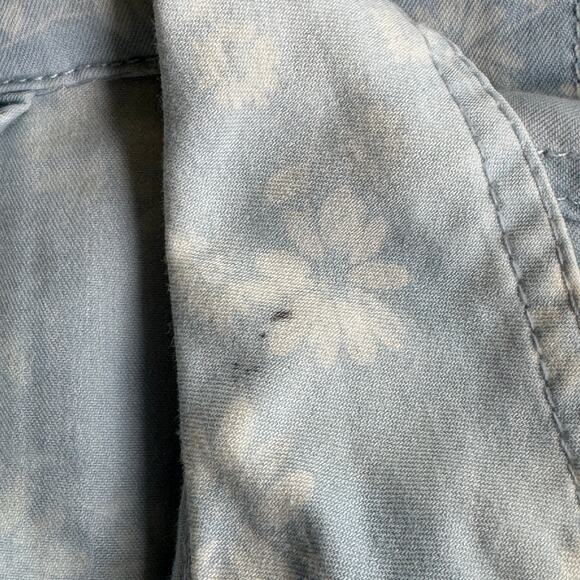 Bongo Small Light Floral Western Style Denim Shirt - Picture 6 of 7